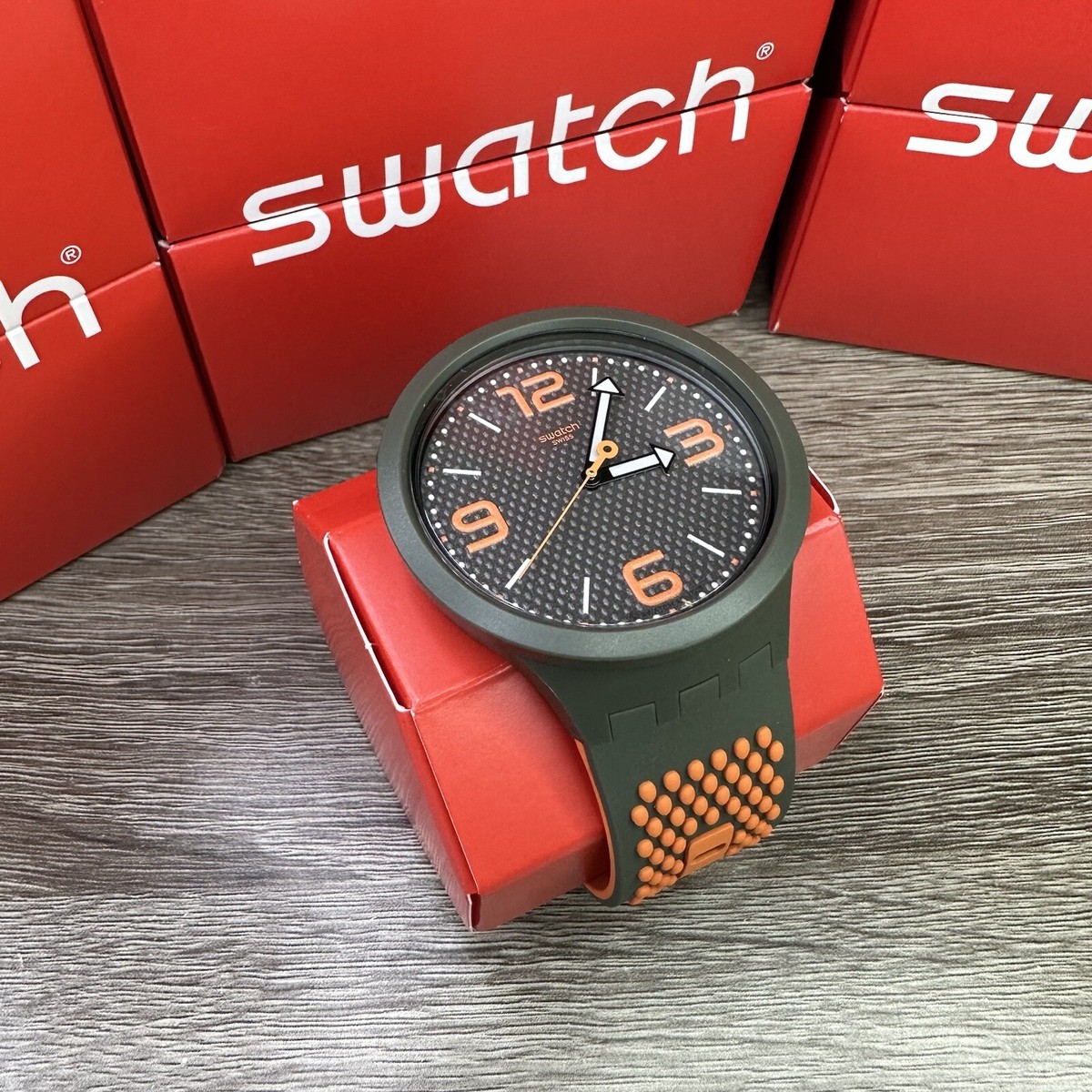 NEW✅ Swatch BIG BOLD BBBEAUTY Green And Orange 47mm Watch SO27M101