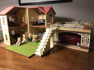 Sylvanian Maple Manor With Carport Ebay