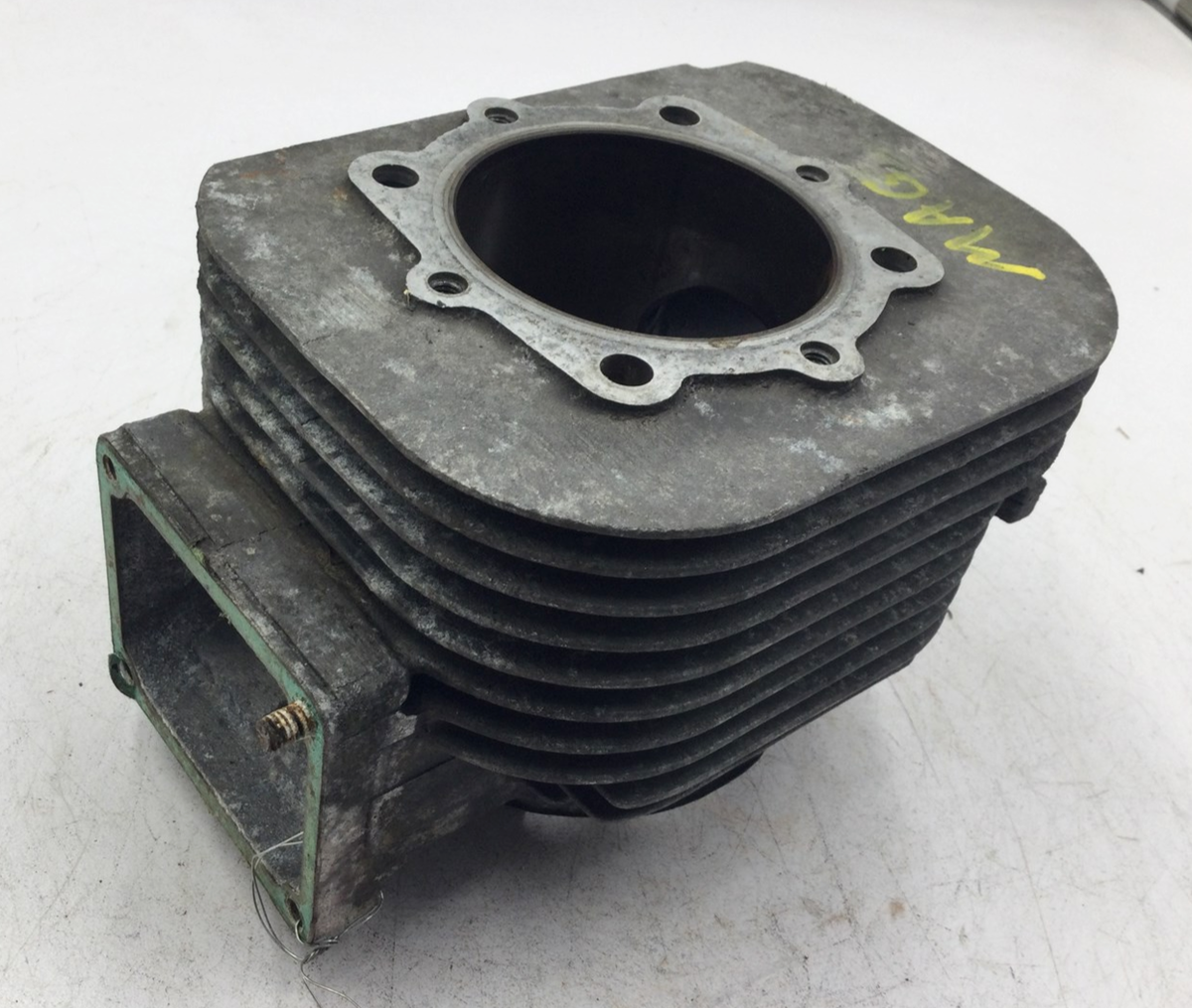 Yamaha Jug Cylinder Mag Right 1984-1999 Phazer 480F PZ480 E Yamaha Jug Cylinder Mag Right 1984-1999 Phazer 480F PZ480 E