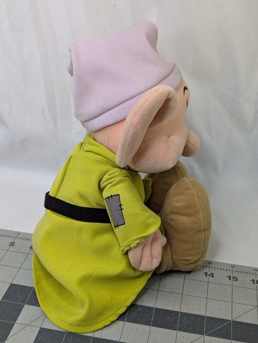 Juguete de peluche Disney Blancanieves Dopey enano 13 pulgadas - Imagen 11 de 15