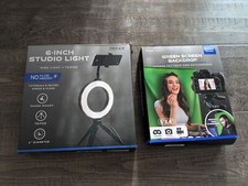 Traxx 6 Inch Studio Light Phone Mount Ring Light Tripod  Green Screen Backdrop