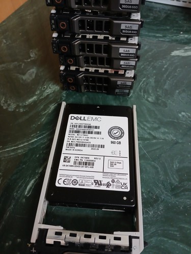 Dell EMC MZ-ILT960C 0K74WN 960gb SSD SAS 12Gbps hard drive, 90 day warranty