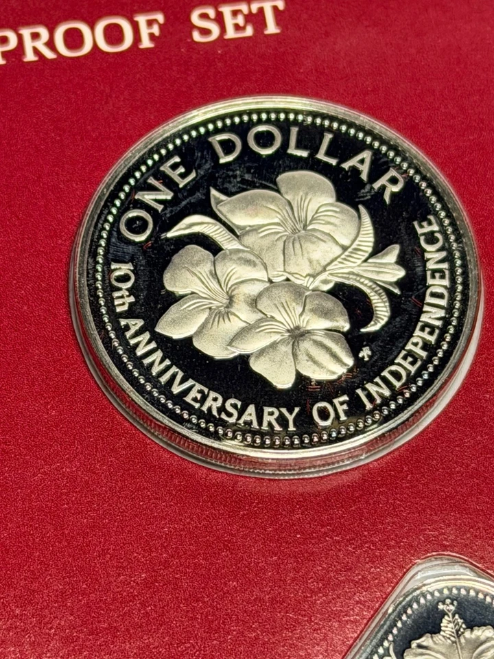 1983 Bahamas 9 Coin Proof Set with Silver scare low Mintage 1,020 sets - Image 4 of 4