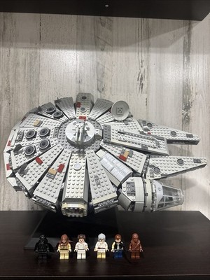 LEGO Star Wars Millennium Falcon 7965, READ DESC.