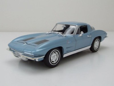 Chevrolet Corvette Sting Ray C2 1963 hellblau metallic Modellauto 1:24 Welly