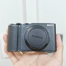 Fujifilm Fuji XF10 Digital Camera with 24.2 MP Bluetooth Black Accessories