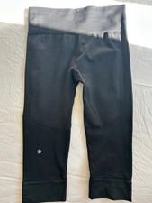 Lululemon Seamlessly Street Crop Grey US6  UK10