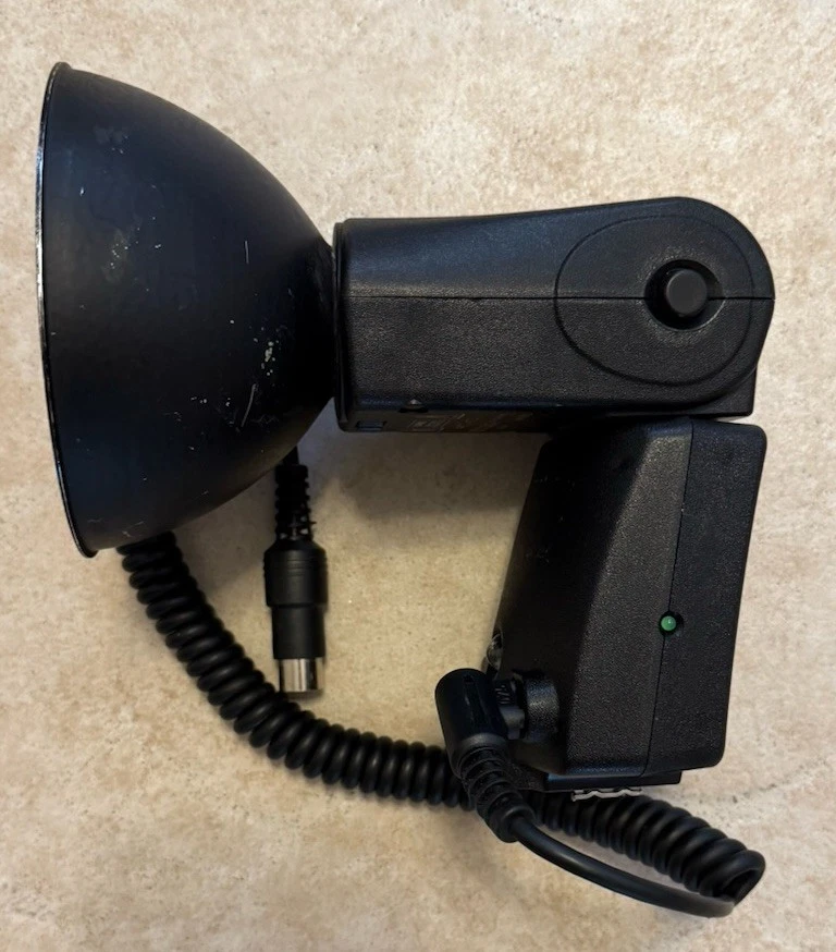 Quantum QF8C TRIO Qflash FLASH Nikon And Other Cameras Tested - Image 3 of 4