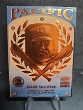 2000 Pacific Paramount Cooperstown Bound Mark McGwire #7