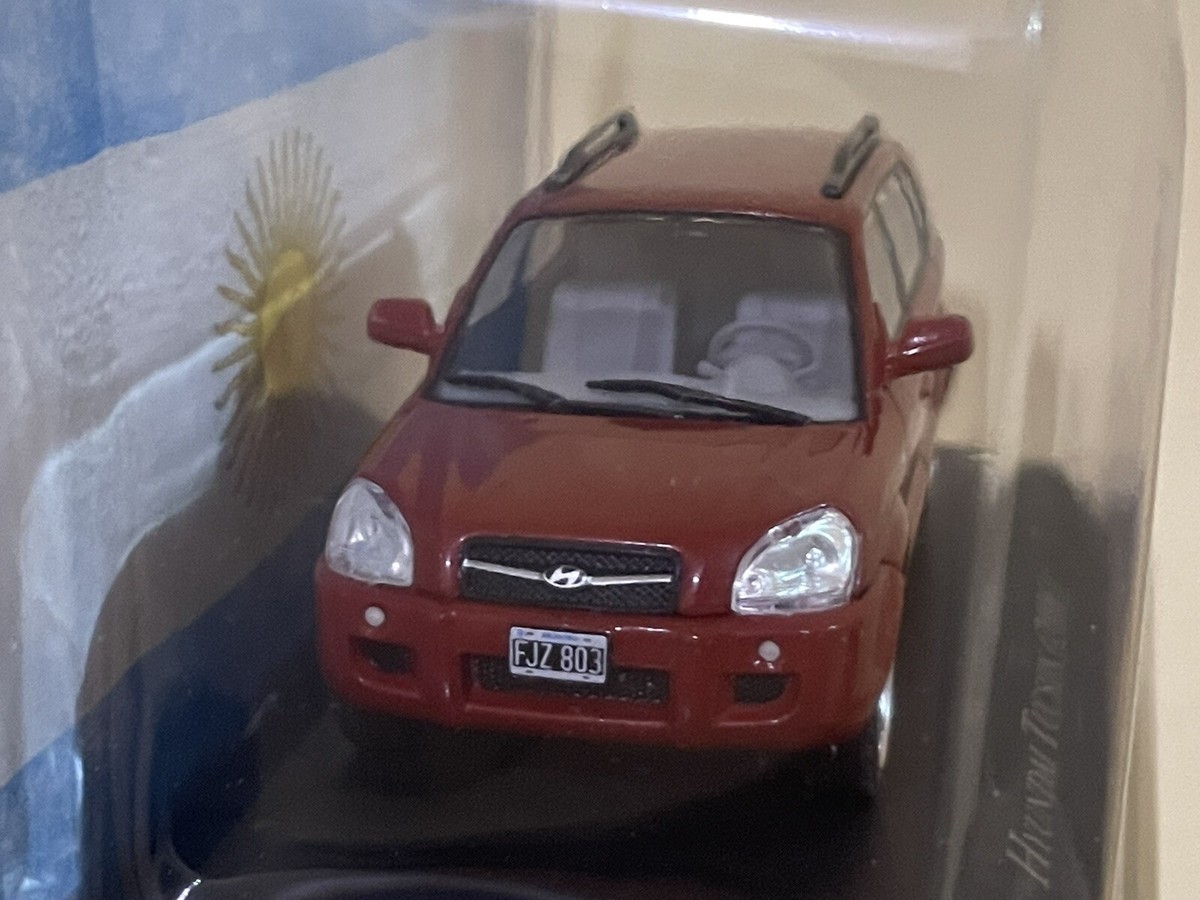 Hyundai Tucson CRD 4WD 2006 Rare Argentina Diecast Truck Scale 1