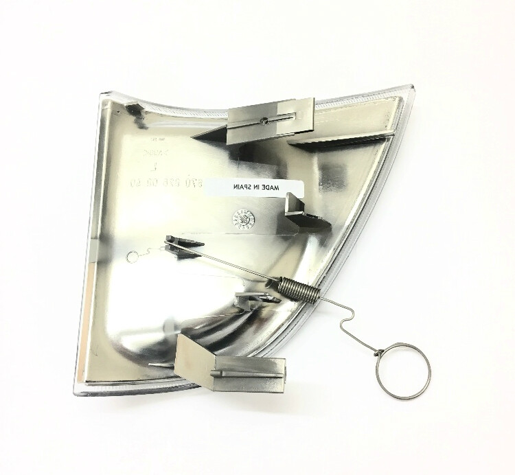 Genuine Mercedes-Benz Vario Right Lens Front Blinker Lamp  