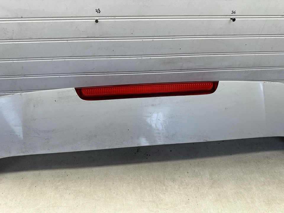 Alerón superior puerta levadiza trasera KIA SORENTO 2016-2020 87210-C6000 OEM Foto 3 de 4