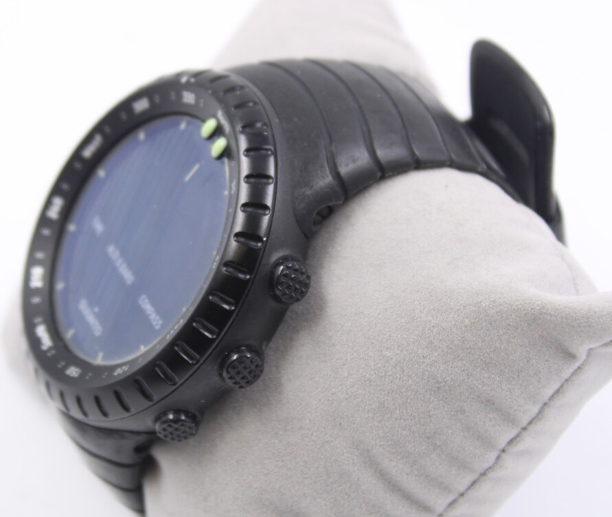 SUUNTO Core GPS Altimeter Barometer Digital Wristwatch Spares/Repairs