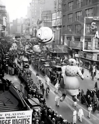 1924 Macy's Thanksgiving Day Parade Float in New York City -F- 8x10 Photo