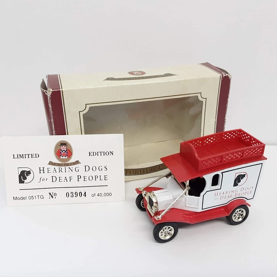 VANS Oxford Diecast Hearing Dogs per sordi edizione limitata modello veicolo furgone