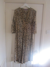 ONJENU LONDON cream/black stretchy v neck midi dress uk 16