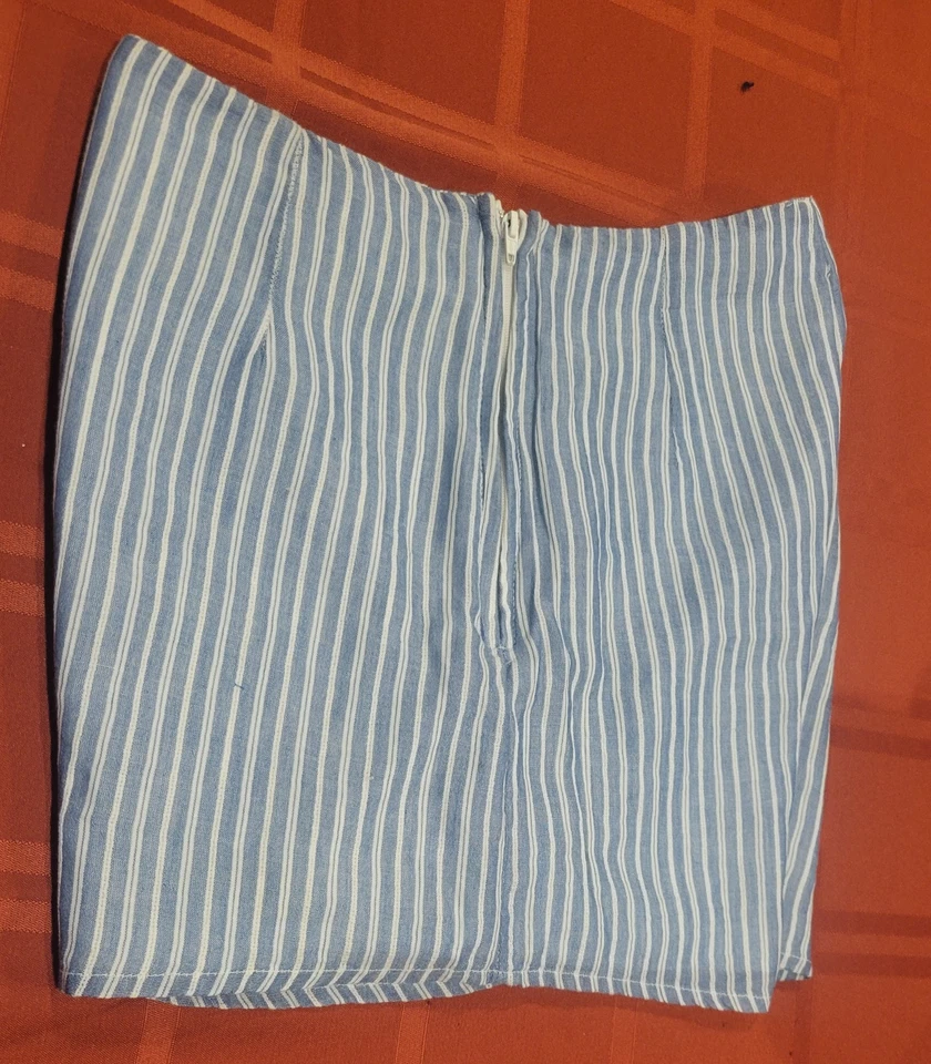 Pantalones Cortos Charlotte Russe Mujer Azul Rayas Talla XS Foto 2 de 4