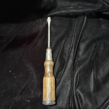 VINTAGE STANLEY SWEETHEART SCREWDRIVER NICE COND 100 PLUS # 1001 MADE IN USA