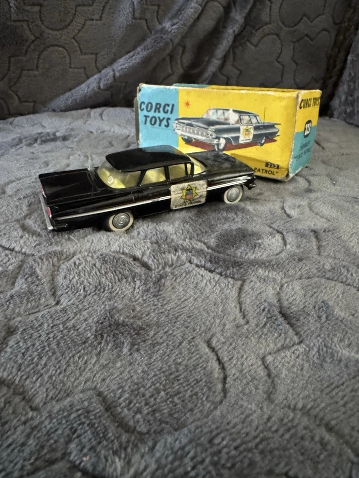 Corgi Toys Chevrolet Impala State Patrol Black Model No.223 1960s Vintage - Image 4 of 4