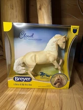 Breyer Horse Cloud 30th Anniversary Palomino Mustang NIB Small Dent