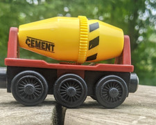 Sodor Cement Mixer Car Thomas Friends Wooden Railway 3.5 Inches 2001