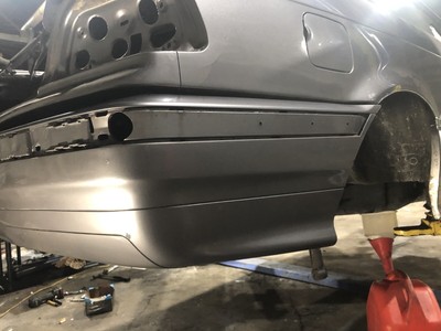 BMW-Granitsilber-Matelic E36 3-Series M3 Rear Bumper Trim Cover  