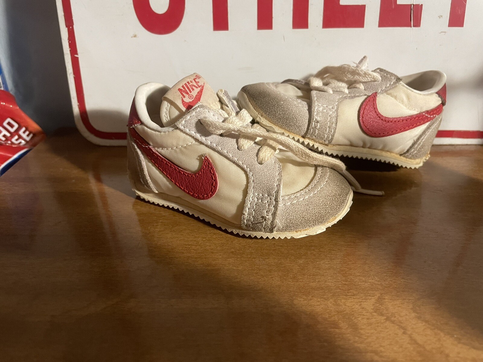 Vintage 1980's Nike Cortez SZ Infant 2 