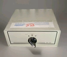 Generic Three Way Data Transfer Switch