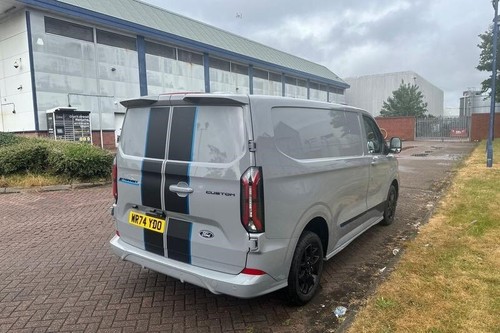 2024 Ford E-Transit 320 Sport AUTO L1 SWB RWD 160kW 65kWh Low Roof, HEATED FRONT - Picture 7 of 24