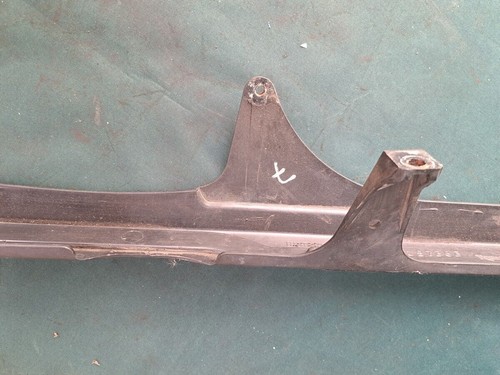 4793 Triumph Speed Triple 955i 675 Rear Drive Chain Guard Cover Panel 2057363 - Picture 10 of 17