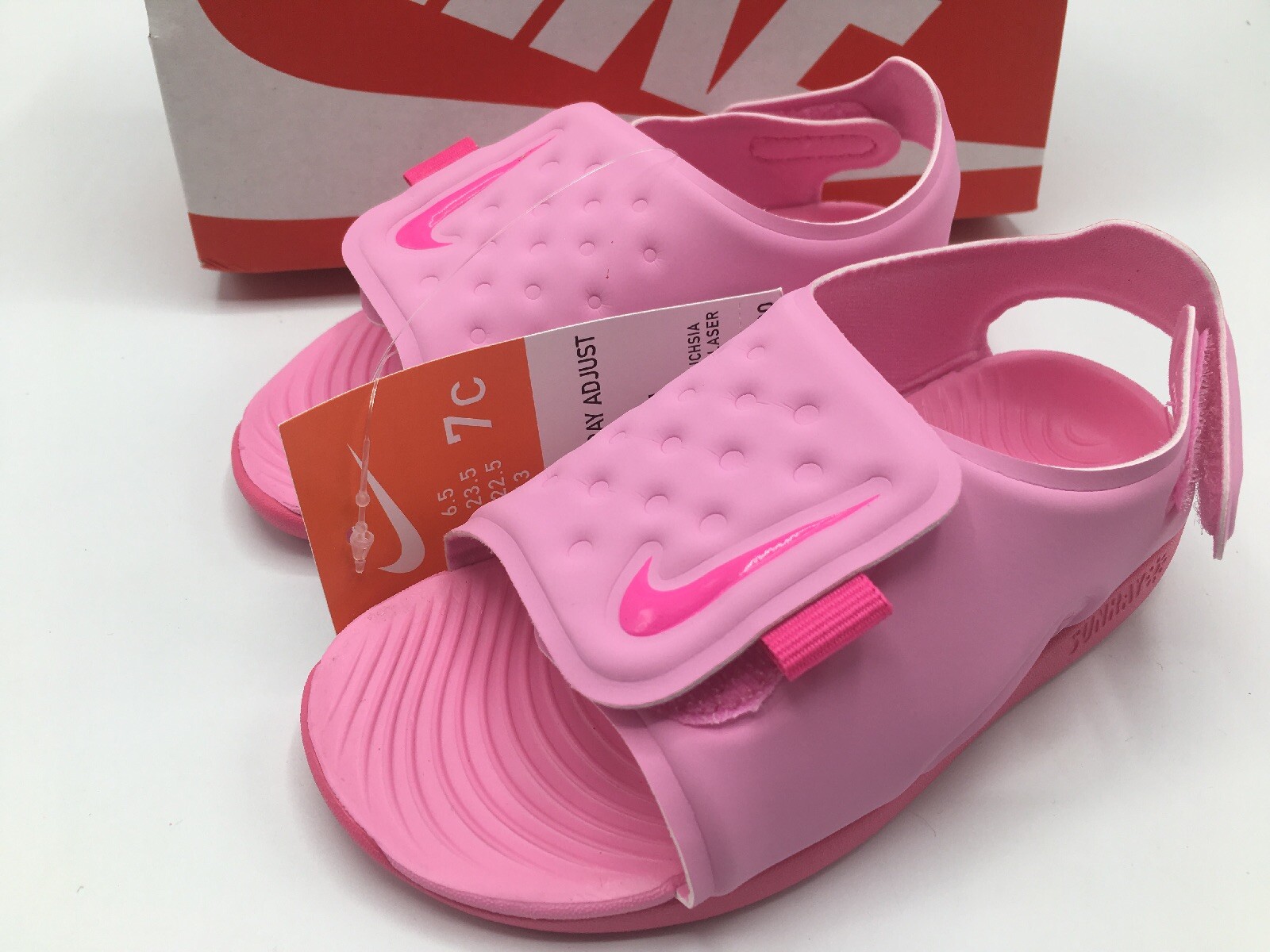 nike sandals 7c