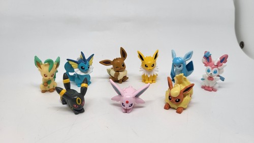 PART #19 GET 2 FREE FIGURES! Official Pokemon Center Tomy Nintendo Bandai - Picture 386 of 474