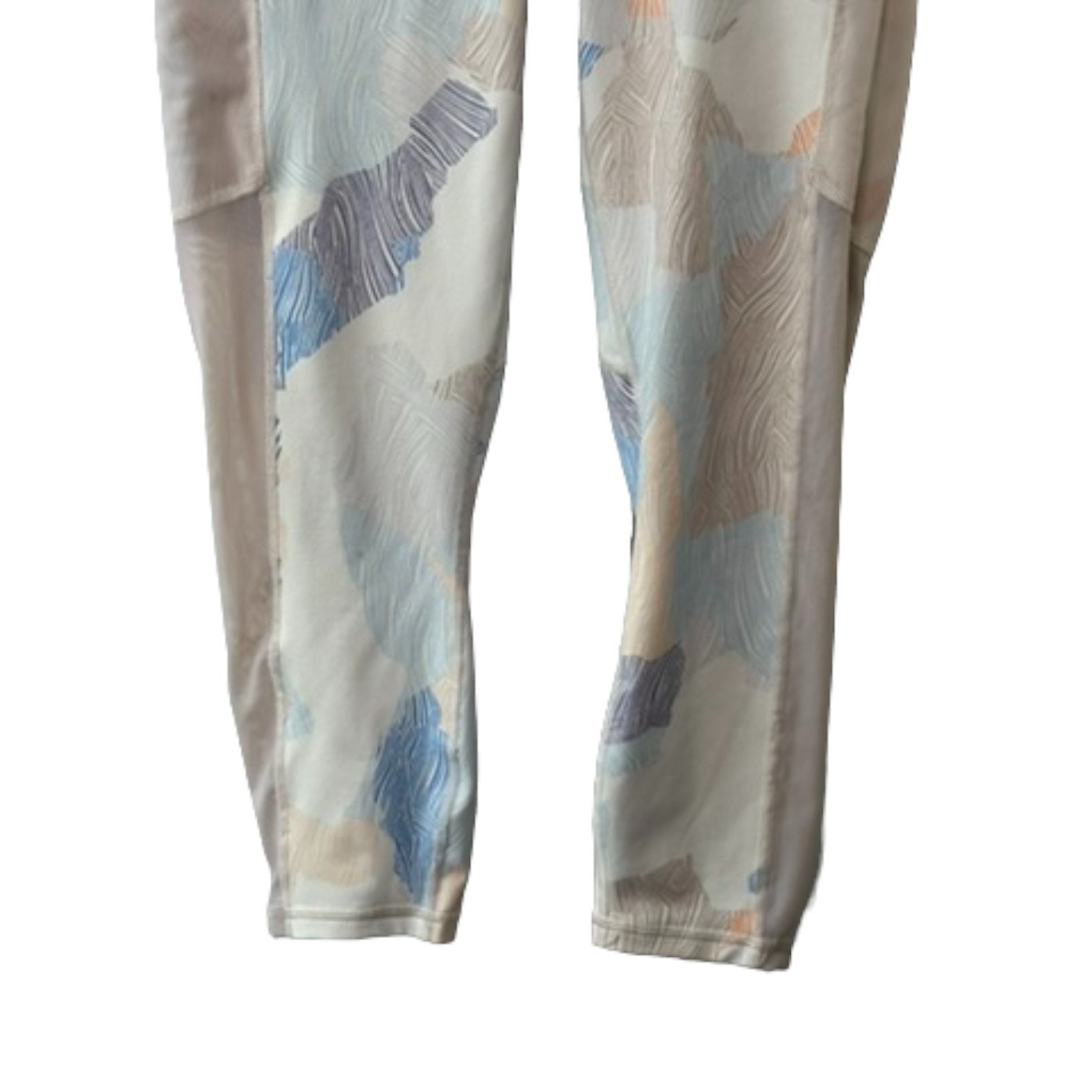 Fabletics POWERHOLD 22" Print Compression Legging… - image 7