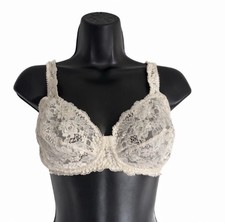 La Perla Corsetteria Embroidered Lace Mesh Bra Size 36C Underwired Ivory