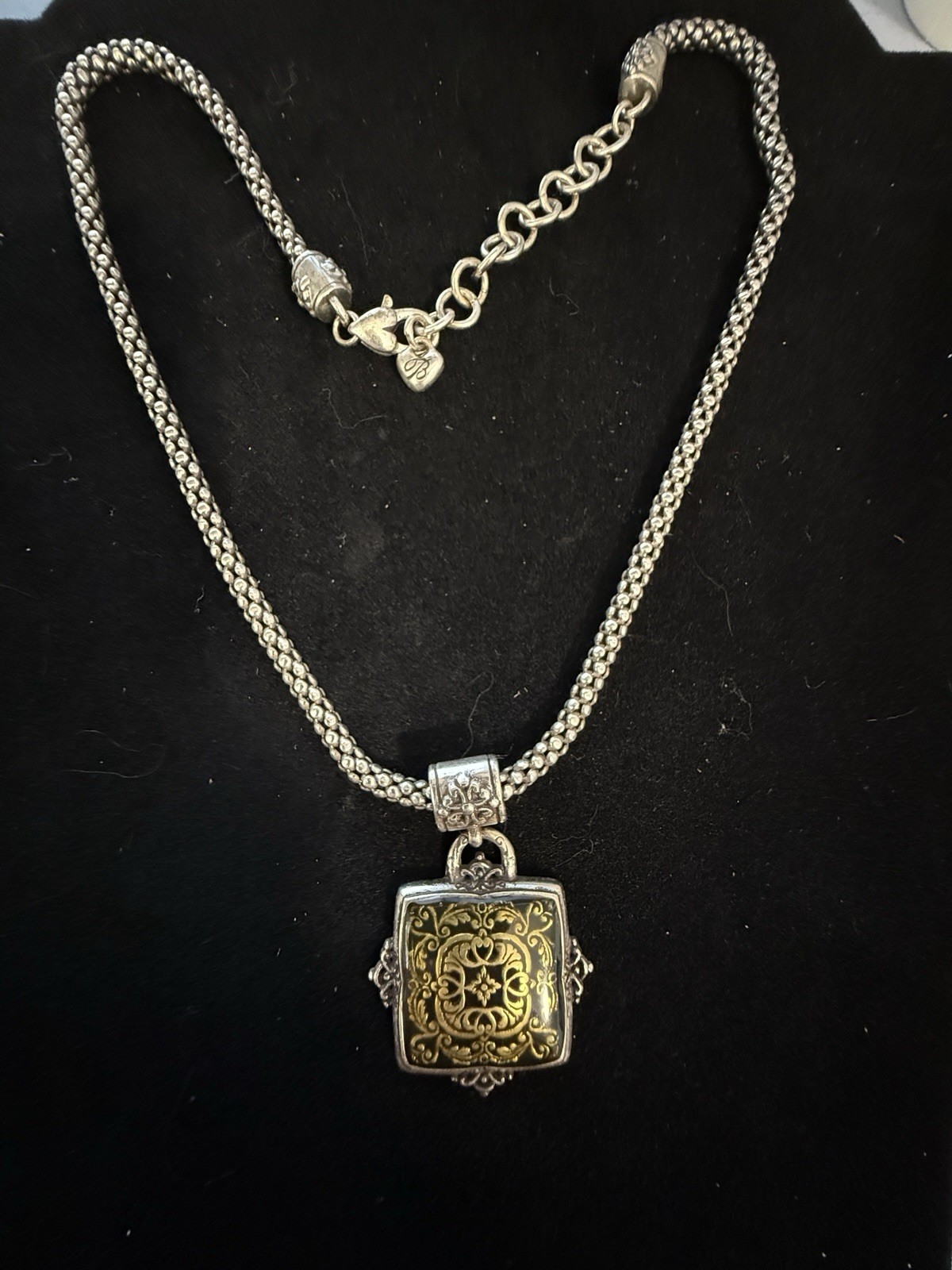 Vintage Brighton reversible oxidized silver plate pendant necklace 18 inch retired