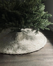 Chunky Knit Tree Skirt, Custom Color Size Farmhouse Christmas Decor