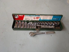 SK, S-K Tools  3/8 Drive SAE Socket and Ratchet Set Vintage, Made in USA