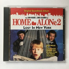 1992 Topps Home Alone 2: Lost in New York Trading Cards 12