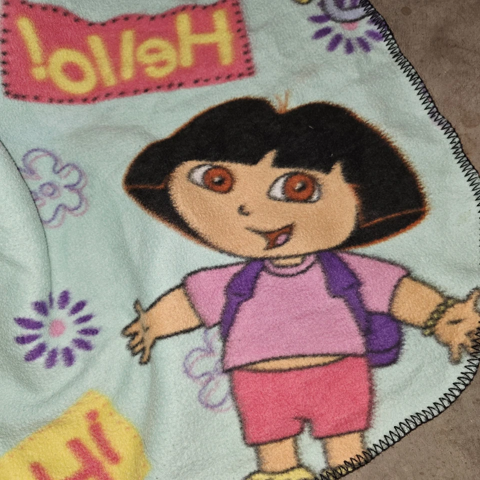 "Botas Dora la Exploradora 2002 AOP 58""x43"" acogedora manta polar vintage Y2K" Foto 3 de 4