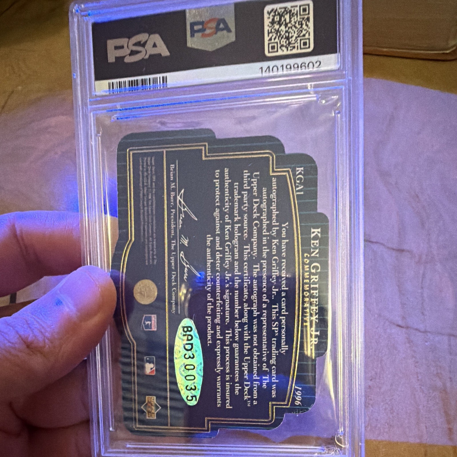 Upper Deck 1996 SPx Ken Griffey Jr Auto RC Insert #KGA1 PSA/DNA view 4