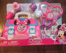 Disney Junior Minnie Bow Care Doctor Bag 6 Piece Set Ages 3 and Up Gift Ready