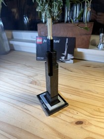 LEGO ARCHITECTURE: Willis Tower (21000) 100% complete with instructions no box 