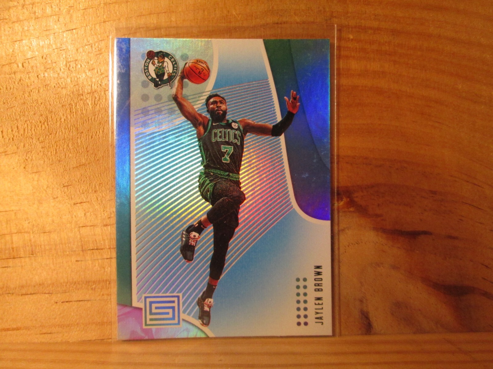 2018-19 Panini Status Insert & Parallel Singles $1.00-$15.00