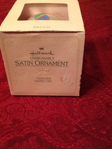 HALLMARK KEEPSAKE ORNAMENT- SATIN ORNAMENT- TEACHER- 1981 -IOB - Picture 5 of 6