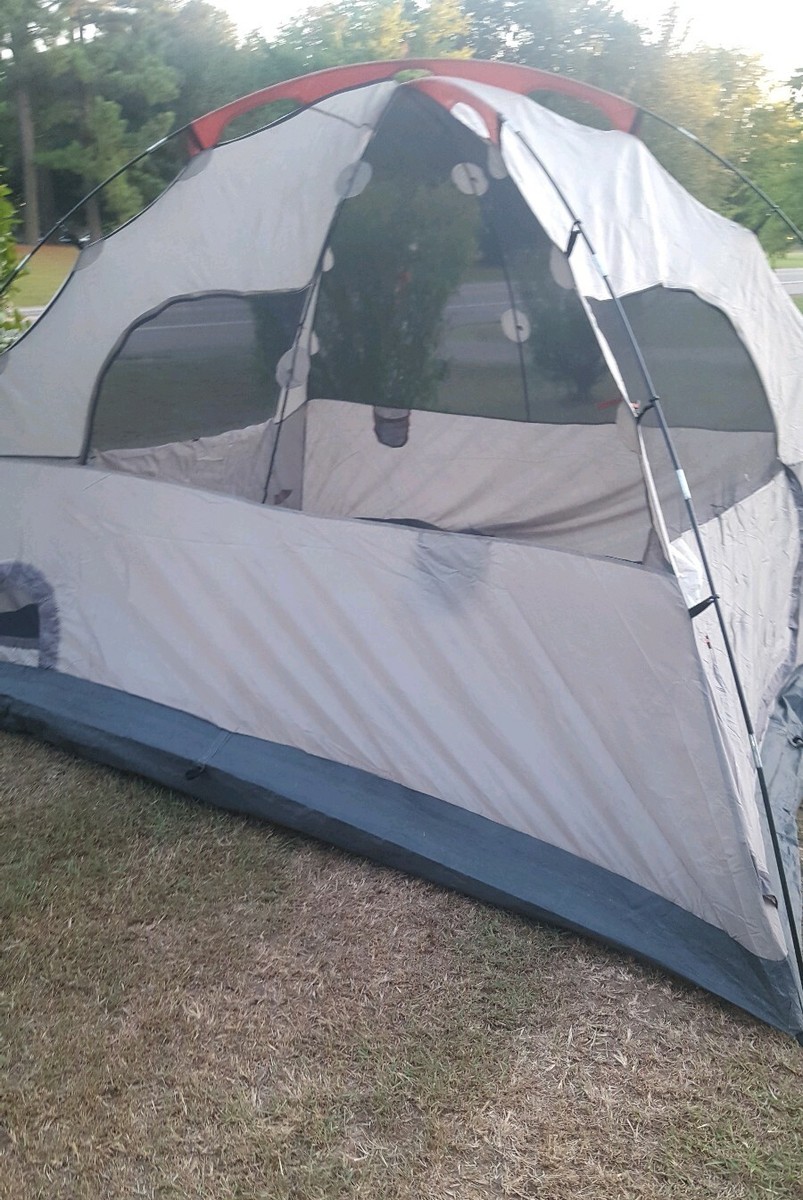 Coleman Camping Dome 9x9 テント Coleman 9x9 Dome Tent - Family Camping with LED Lighting