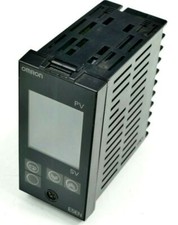 Omron Temperature Controller | E5EN-Q3HMT-500