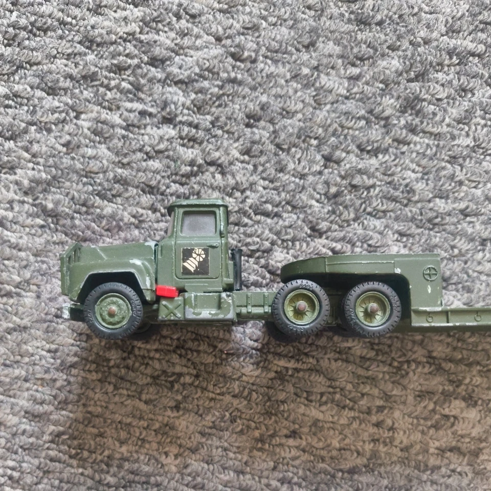 Camión militar Corgi Major Toys Mack transportador del ejército, fundido a presión, raro, verde. Foto 2 de 4