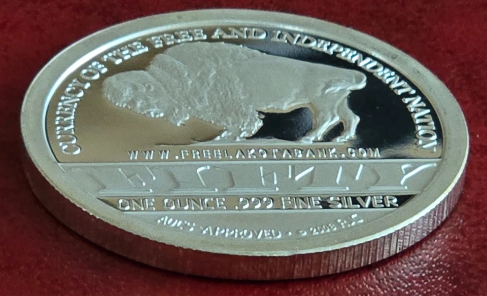 PROOF 2009 LAKOTA NATION CRAZY HORSE BUFFALO 1OZ .999 FINE SILVER - Image 4 of 4
