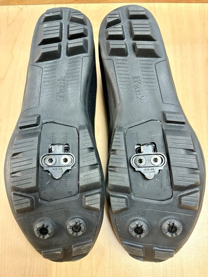 Fizik X5 Terra 男式山地自行车鞋,黑色/黑色,尺寸 44.5 US 11 — 第 4/4 张图片