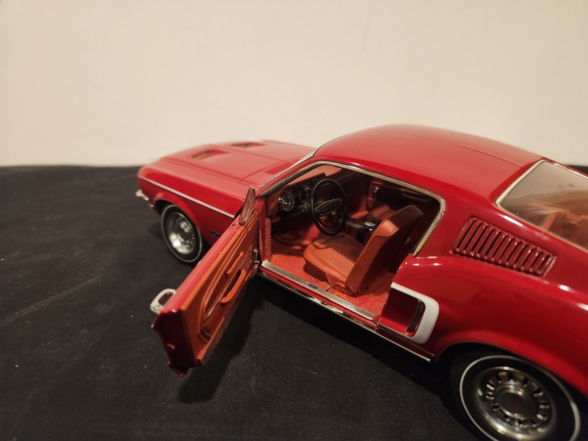 Rare Autoart 1/18 Scale 1968 Ford Mustang GT 390 in Red, Displayed